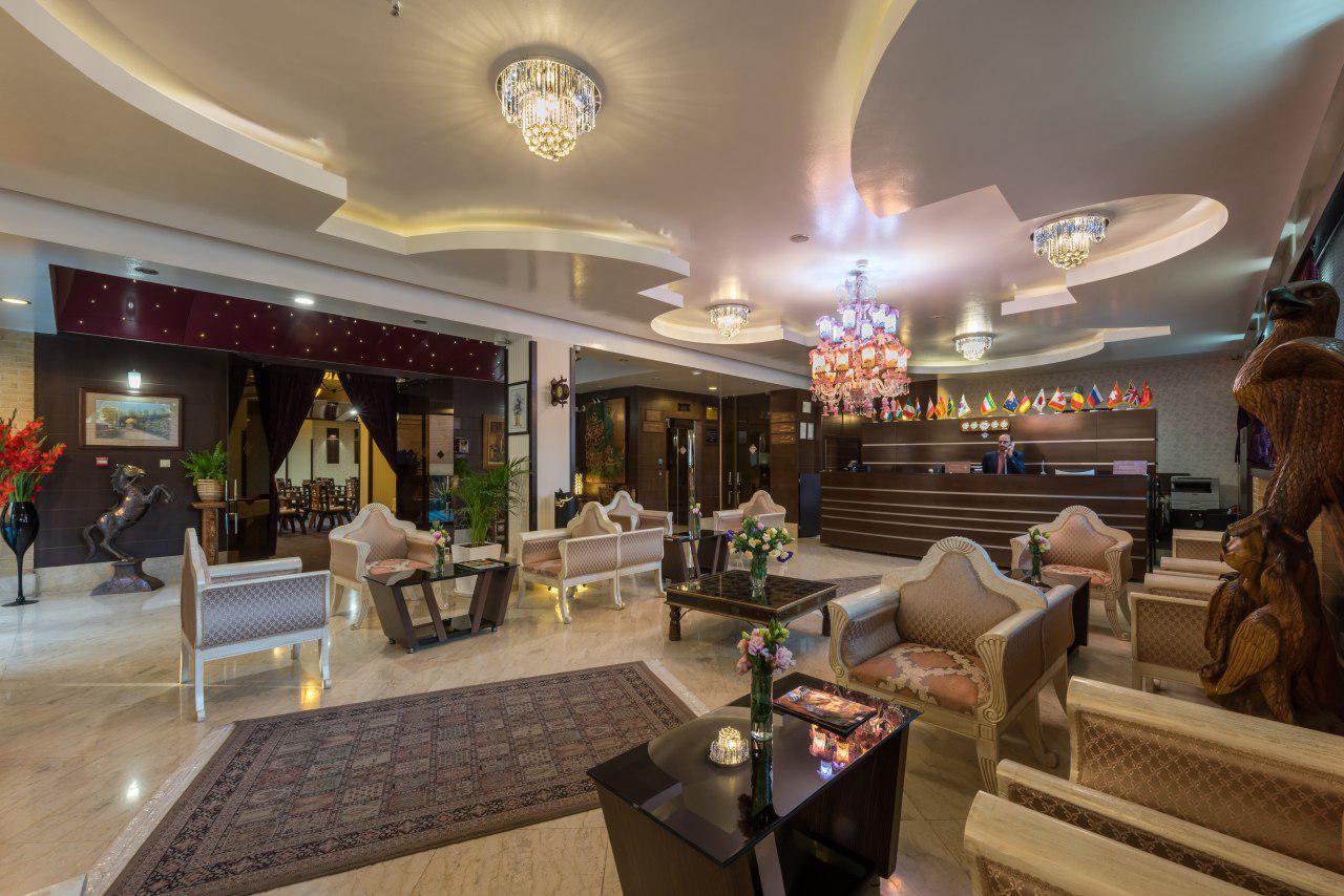 Sheykh Bahaei Hotel